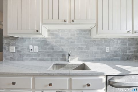 Tiny photo for 40 Cornerstone Court #APT 23, Southington, CT 06479 (MLS # 24148071)