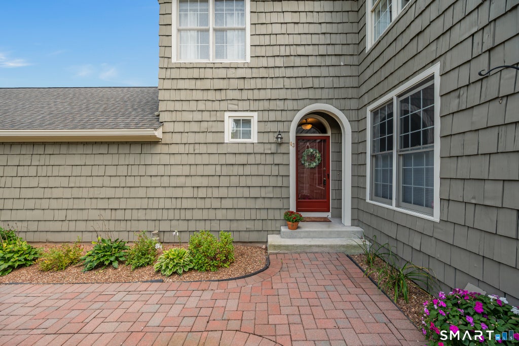 Photo of 43 Harwich Lane #43, West Hartford, CT 06117 (MLS # 24206394)