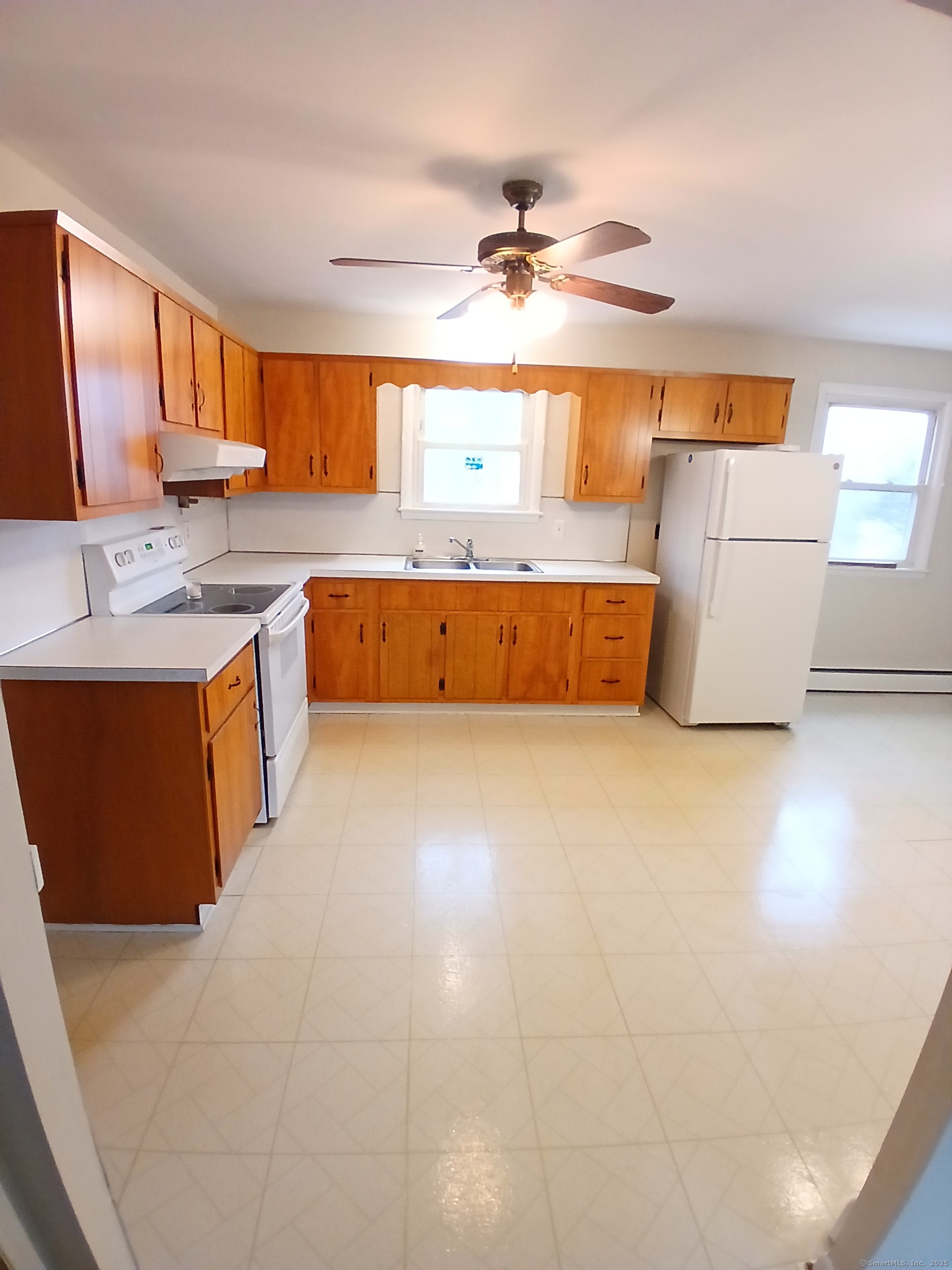 10 Diana Drive, Plainville, Connecticut image 5