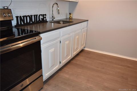 Tiny photo for 34 Bostwick Arms #34, New Milford, CT 06776 (MLS # 24143216)