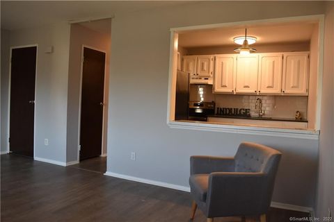 Tiny photo for 34 Bostwick Arms #34, New Milford, CT 06776 (MLS # 24143216)