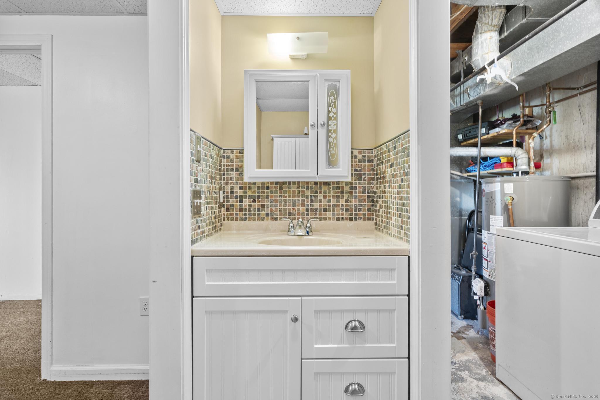 215 Monticello Drive #215, Branford, Connecticut image 25