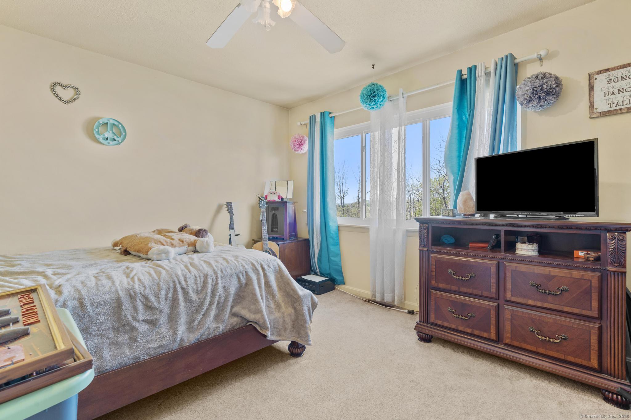 215 Monticello Drive #215, Branford, Connecticut image 16