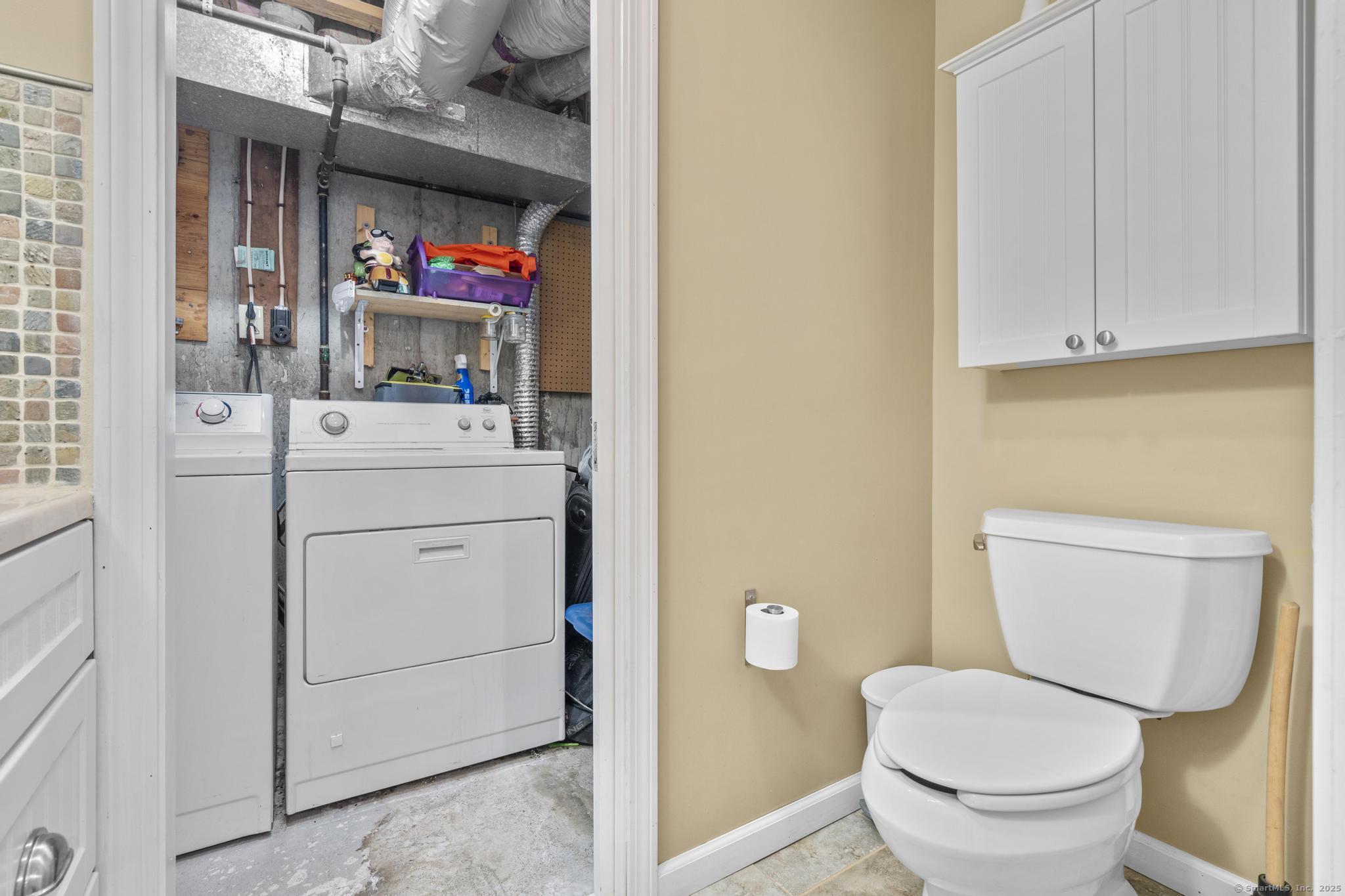 215 Monticello Drive #215, Branford, Connecticut image 24
