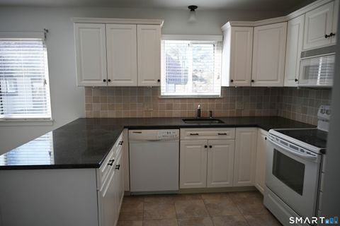 Tiny photo for 922 Heritage Village #B, Southbury, CT 06488 (MLS # 24156800)