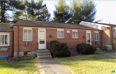 Photo of 1644 Farmington Avenue #4, Farmington, CT 06085 (MLS # 24195740)