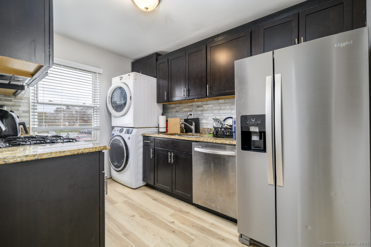 1046 East Main Street APT 4