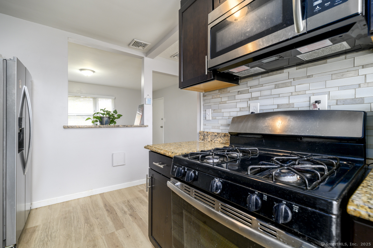 1046 East Main Street APT 4