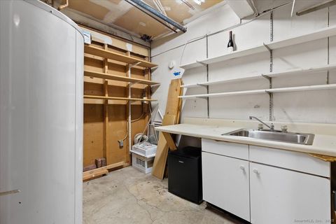 Tiny photo for 908 State Street #5, New Haven, CT 06511 (MLS # 24144145)