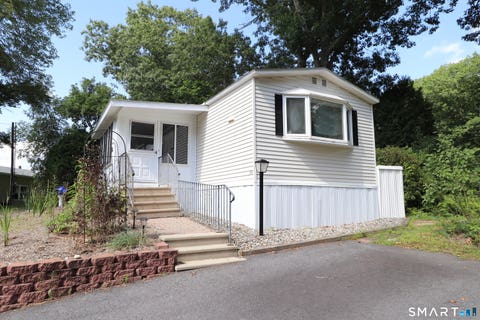 Photo of 33 Ridge Circle, Mansfield, CT 06268 (MLS # 24200815)