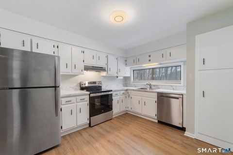 Tiny photo for 58 Currier Place #58, Cheshire, CT 06410 (MLS # 24155328)