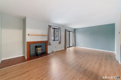 Tiny photo for 58 Currier Place #58, Cheshire, CT 06410 (MLS # 24155328)