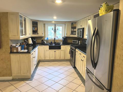 Tiny photo for 566 W Main Street, Cheshire, CT 06410 (MLS # 24161297)