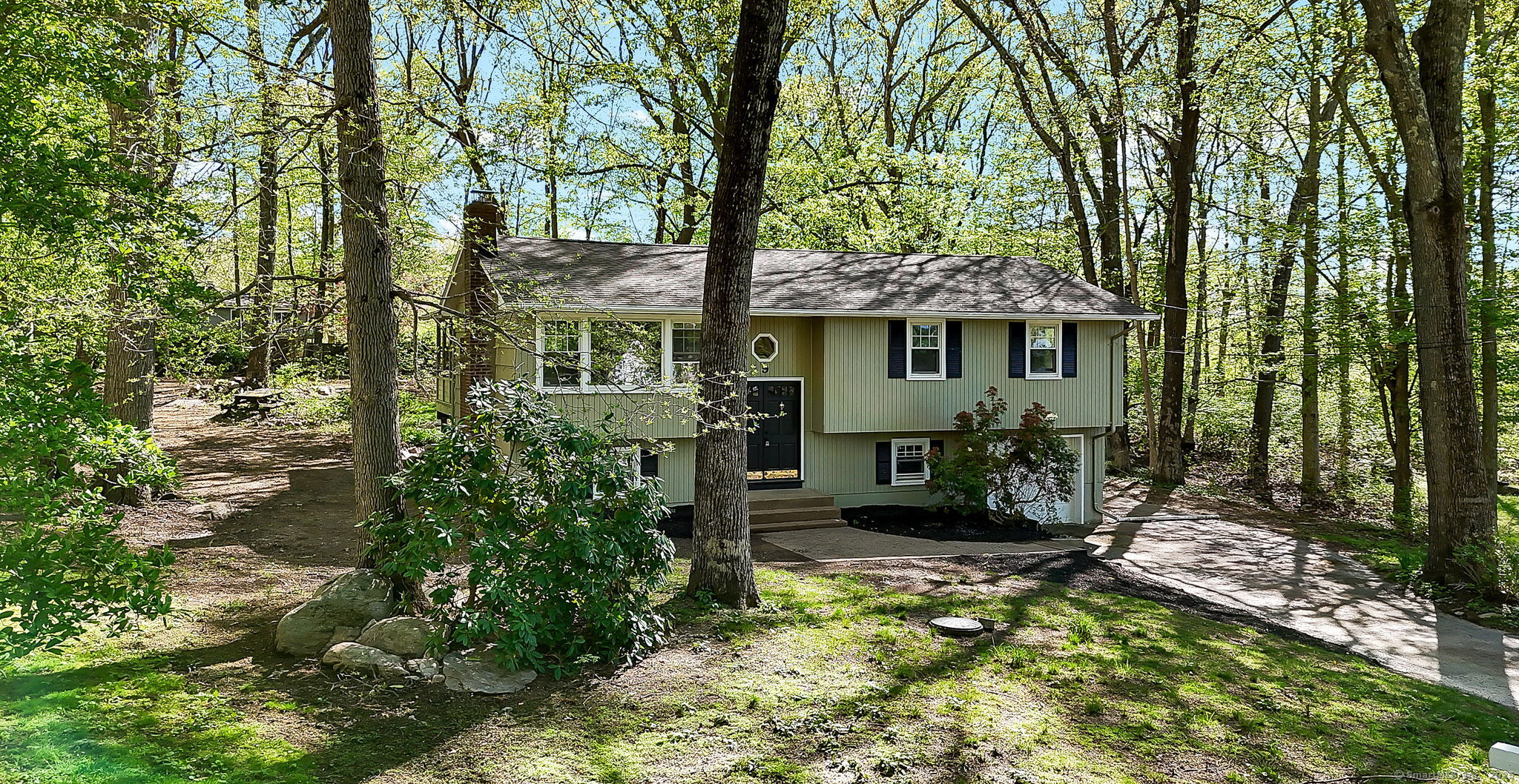 9 West Drive, Ledyard, Connecticut image 2