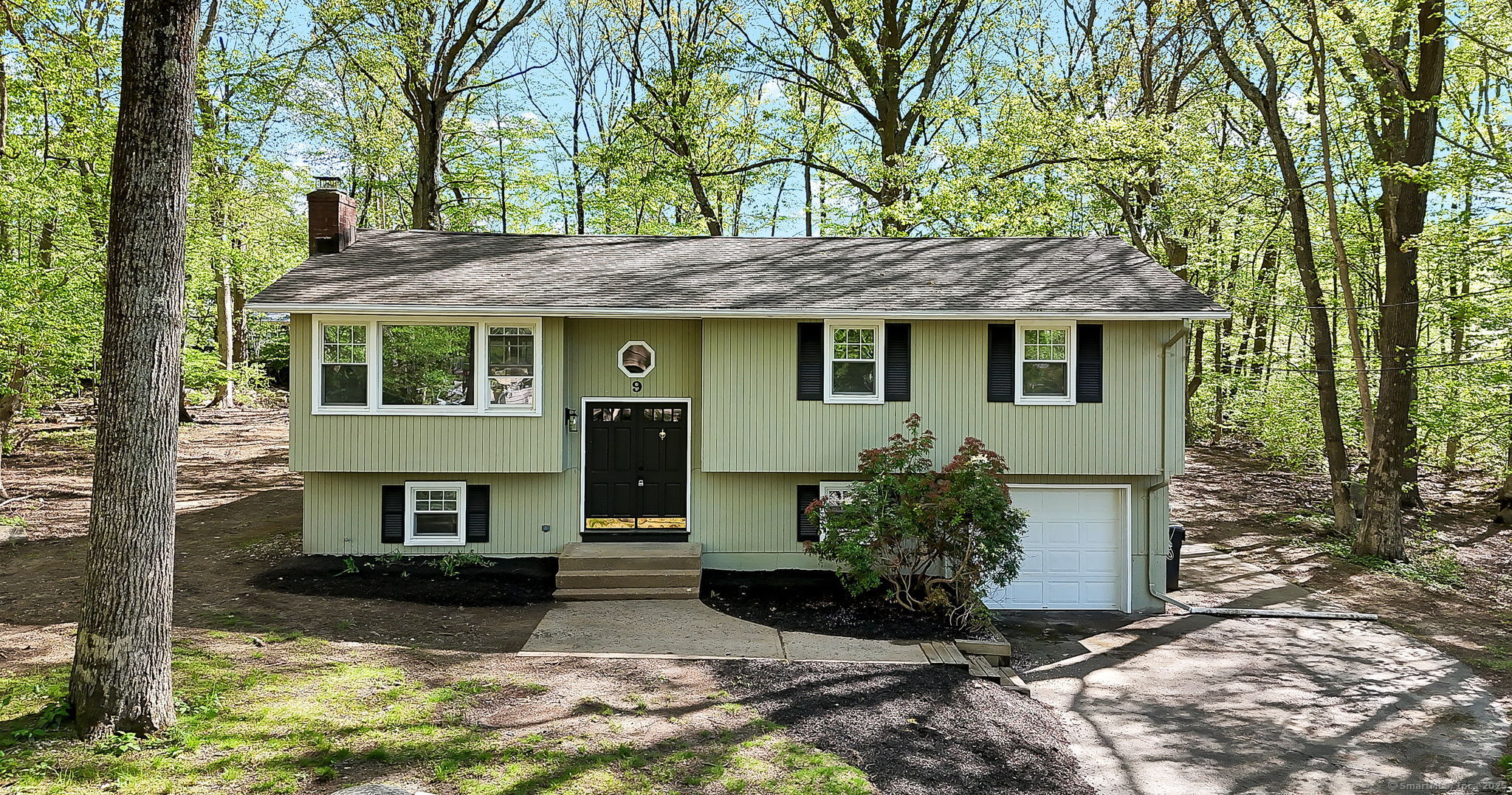 9 West Drive, Ledyard, Connecticut image 1
