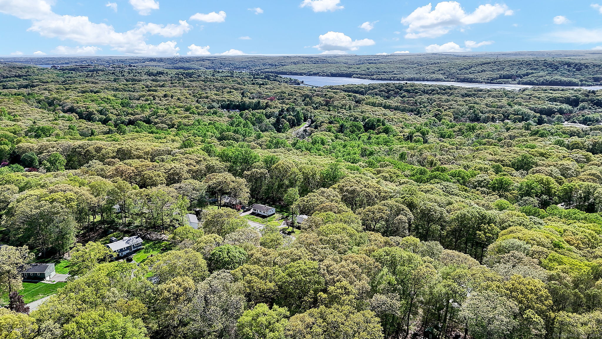 9 West Drive, Ledyard, Connecticut image 4