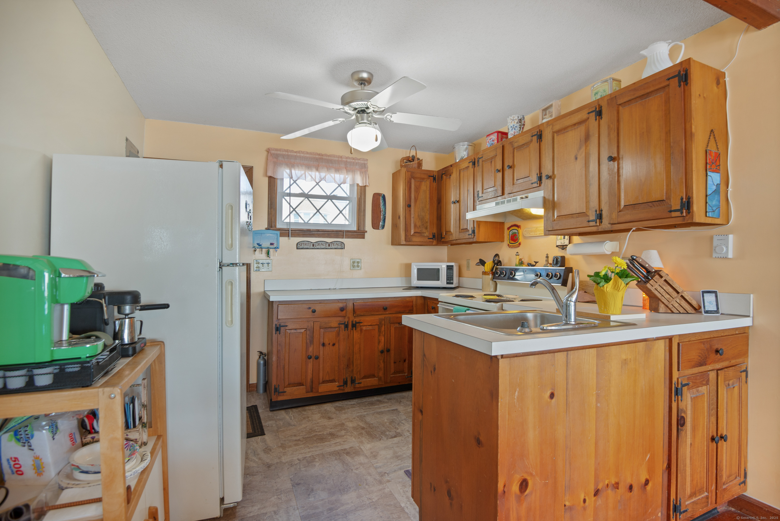 169B Shore Road #169B, Clinton, Connecticut image 10