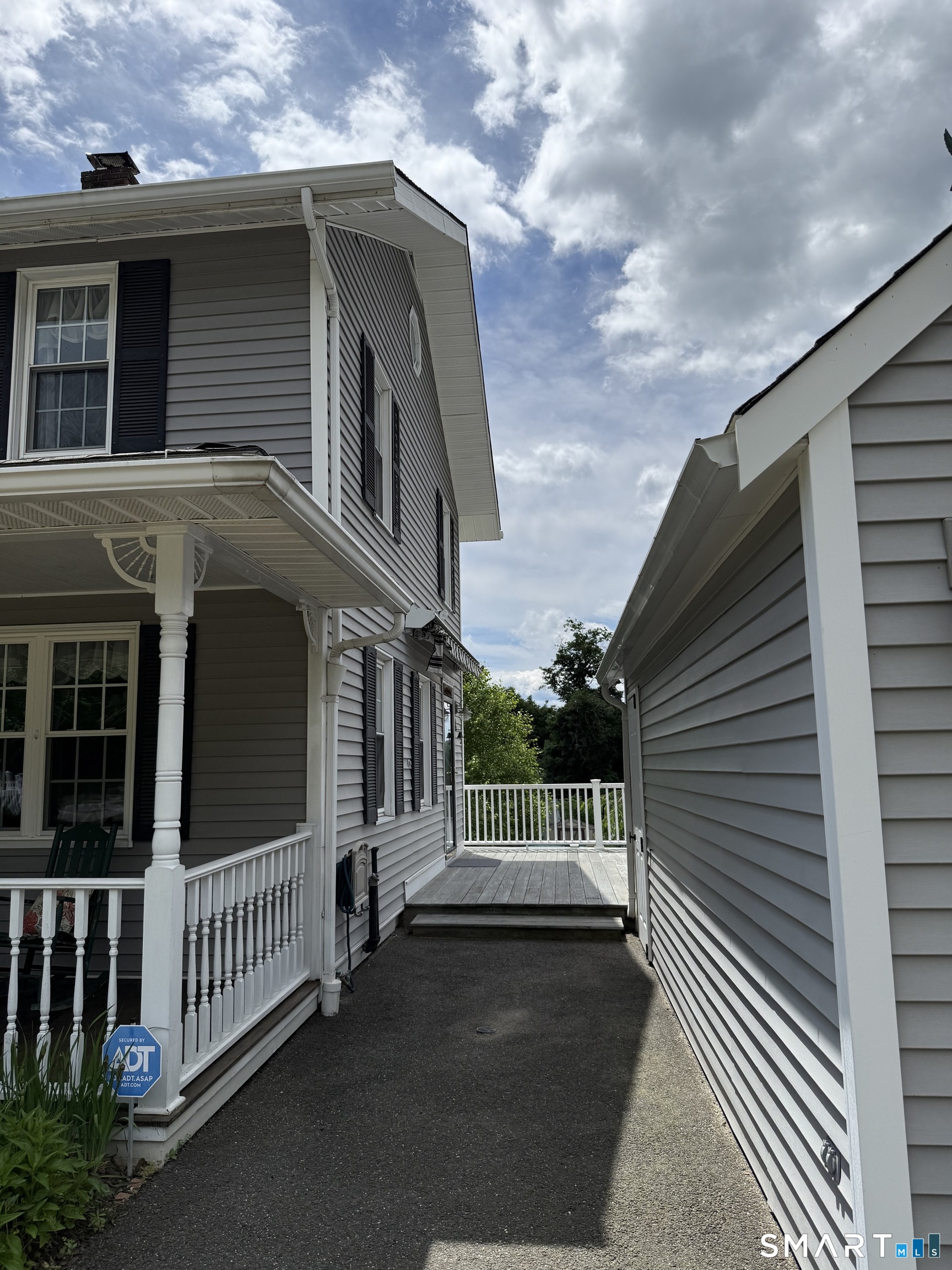 33 Randolph Avenue