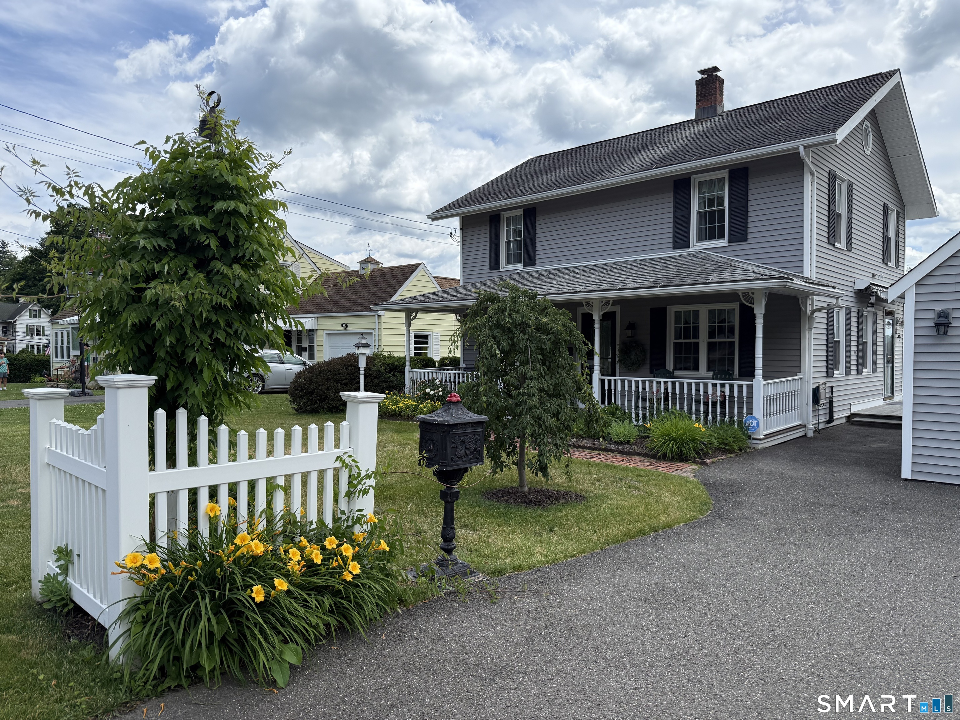 33 Randolph Avenue
