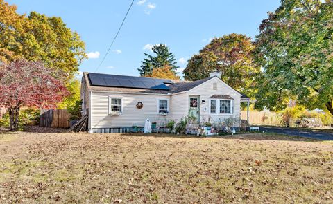 A home in Windsor Locks