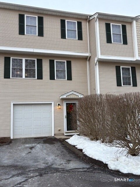 Photo of 396 Main Street #APT 2, Wallingford, CT 06492 (MLS # 24148421)