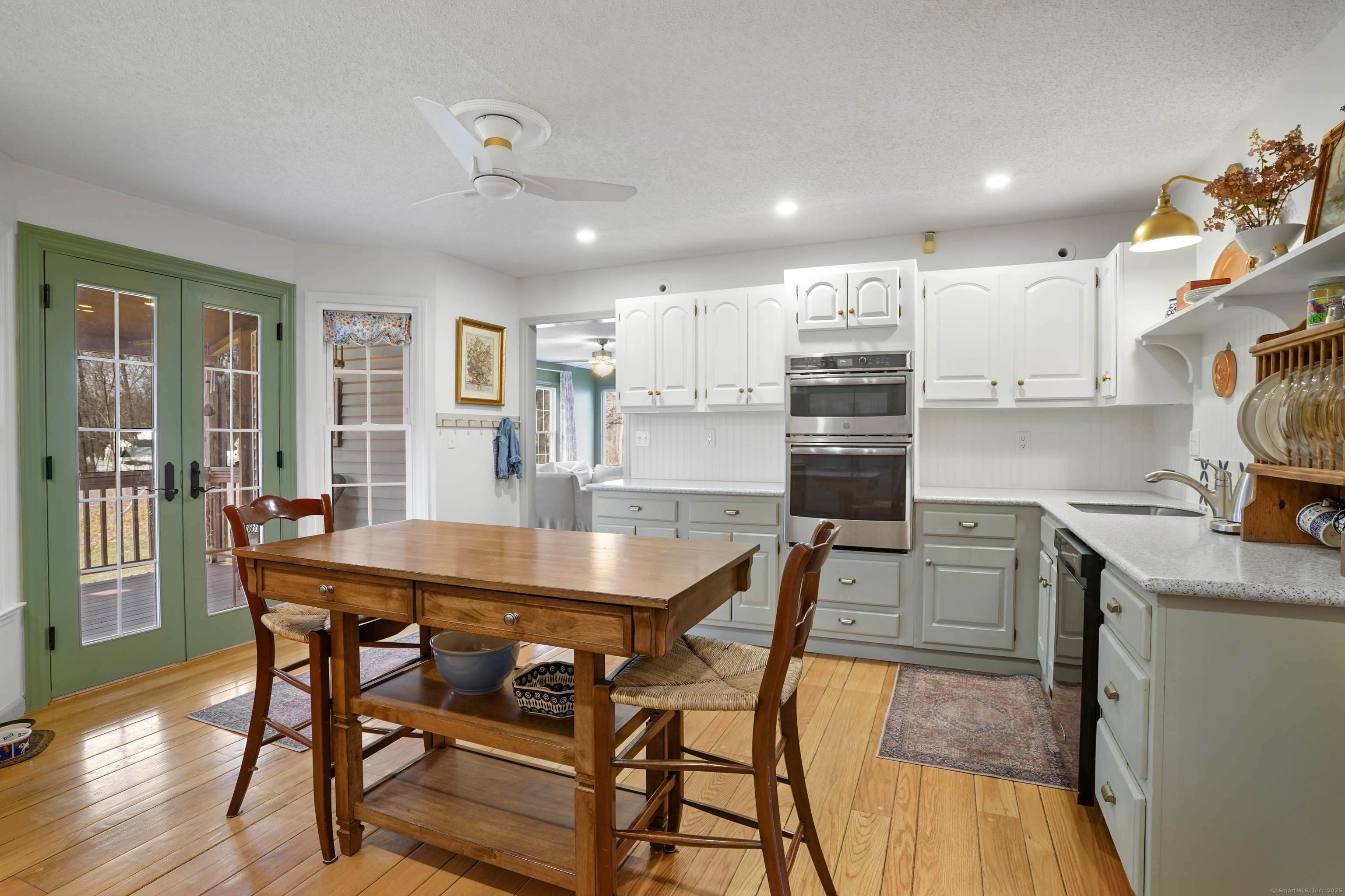 16 Kristy Drive, Bethel, Connecticut image 6