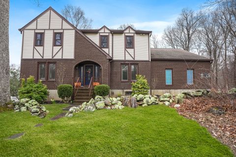 16 Kristy Drive Bethel CT 06801