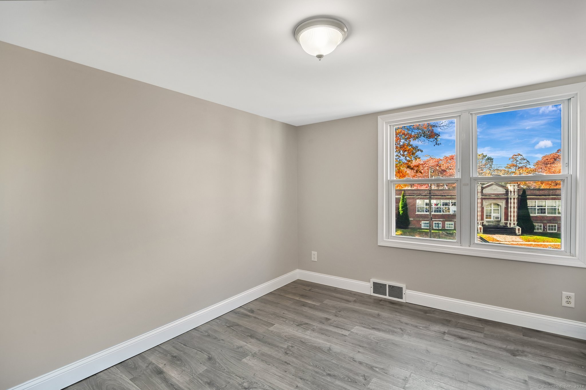 92 Dewey Avenue, East Haven, Connecticut image 14