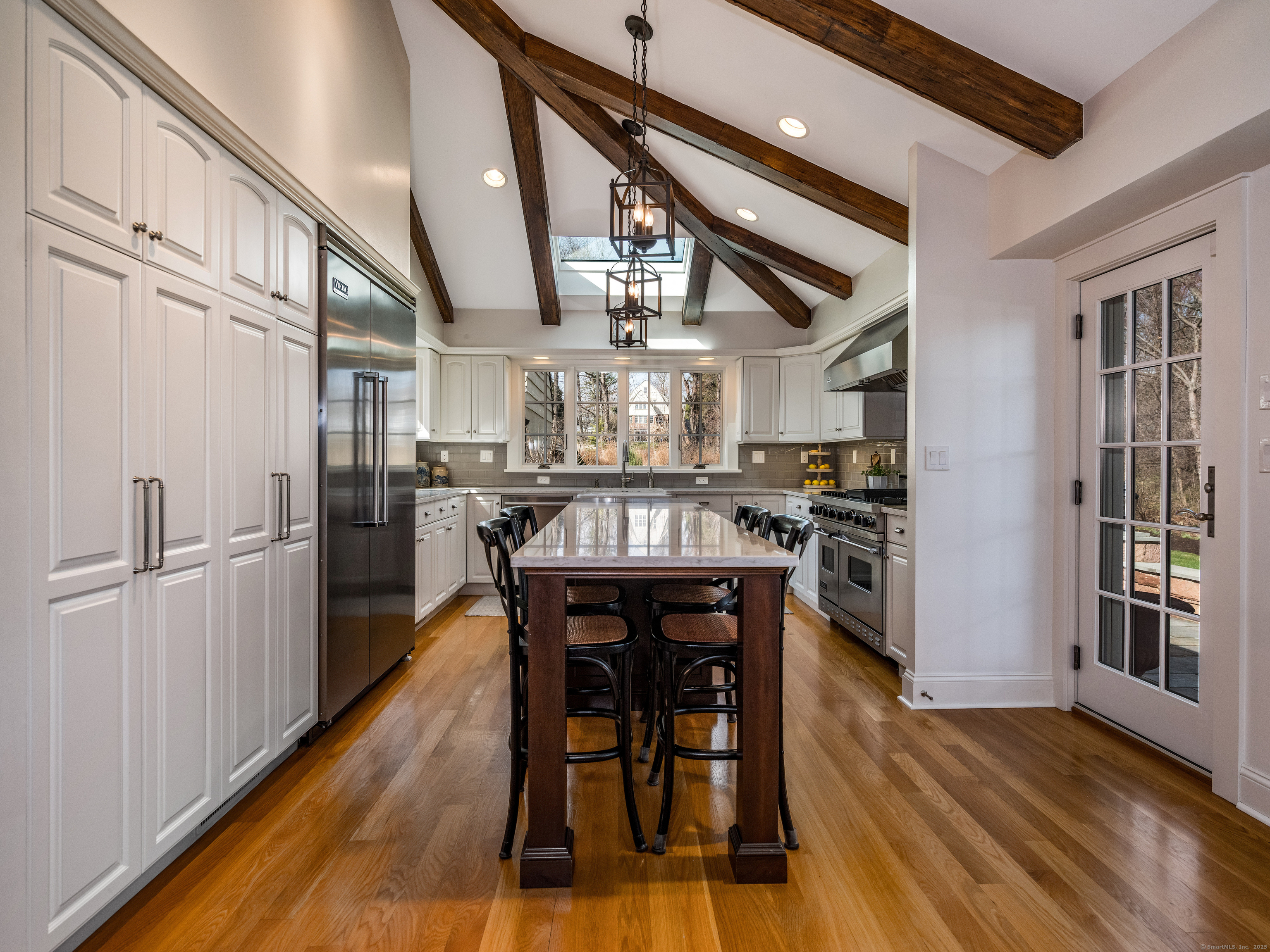 8 Bassette Lane, West Hartford, Connecticut image 5