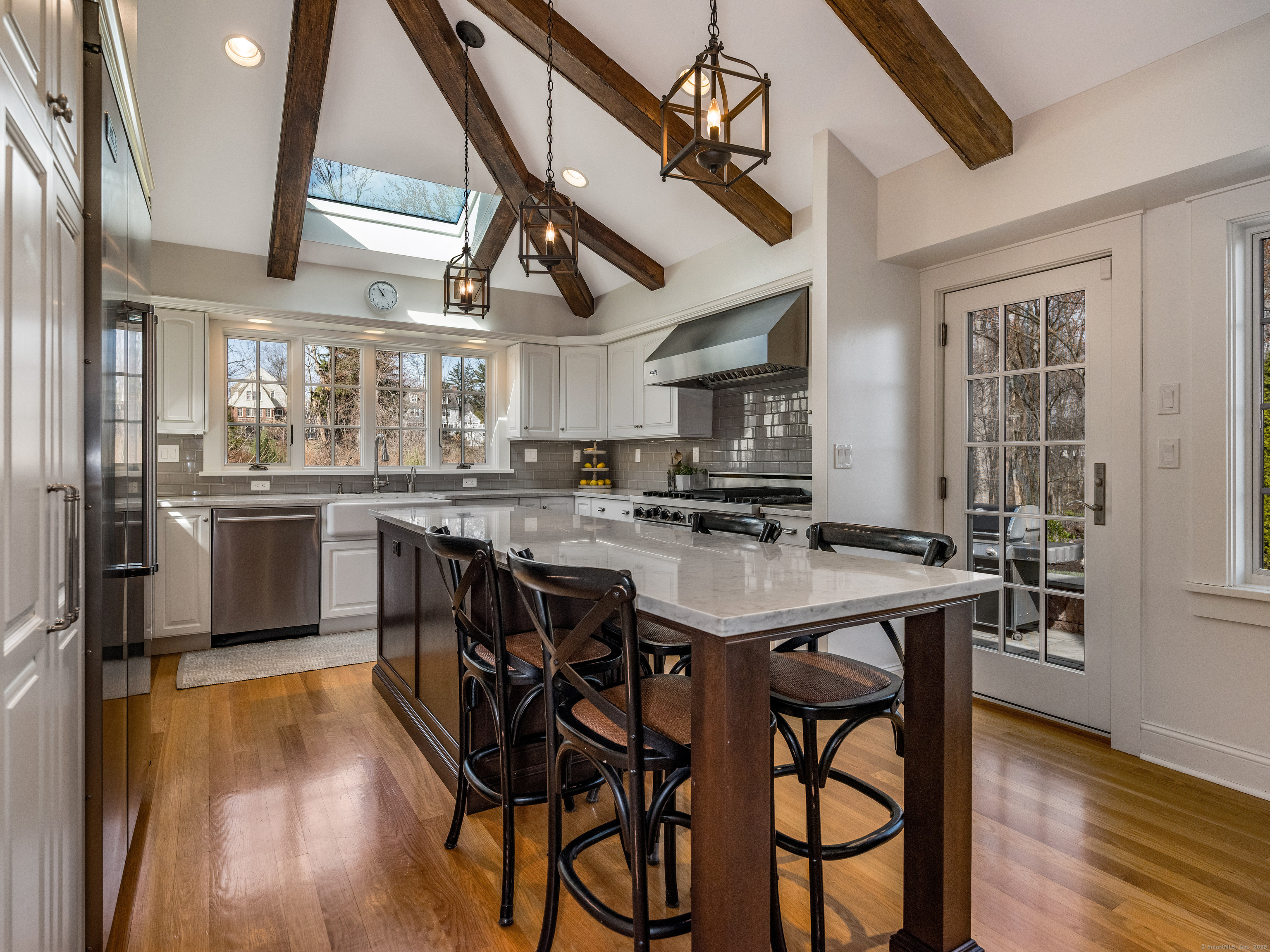 8 Bassette Lane, West Hartford, Connecticut image 4