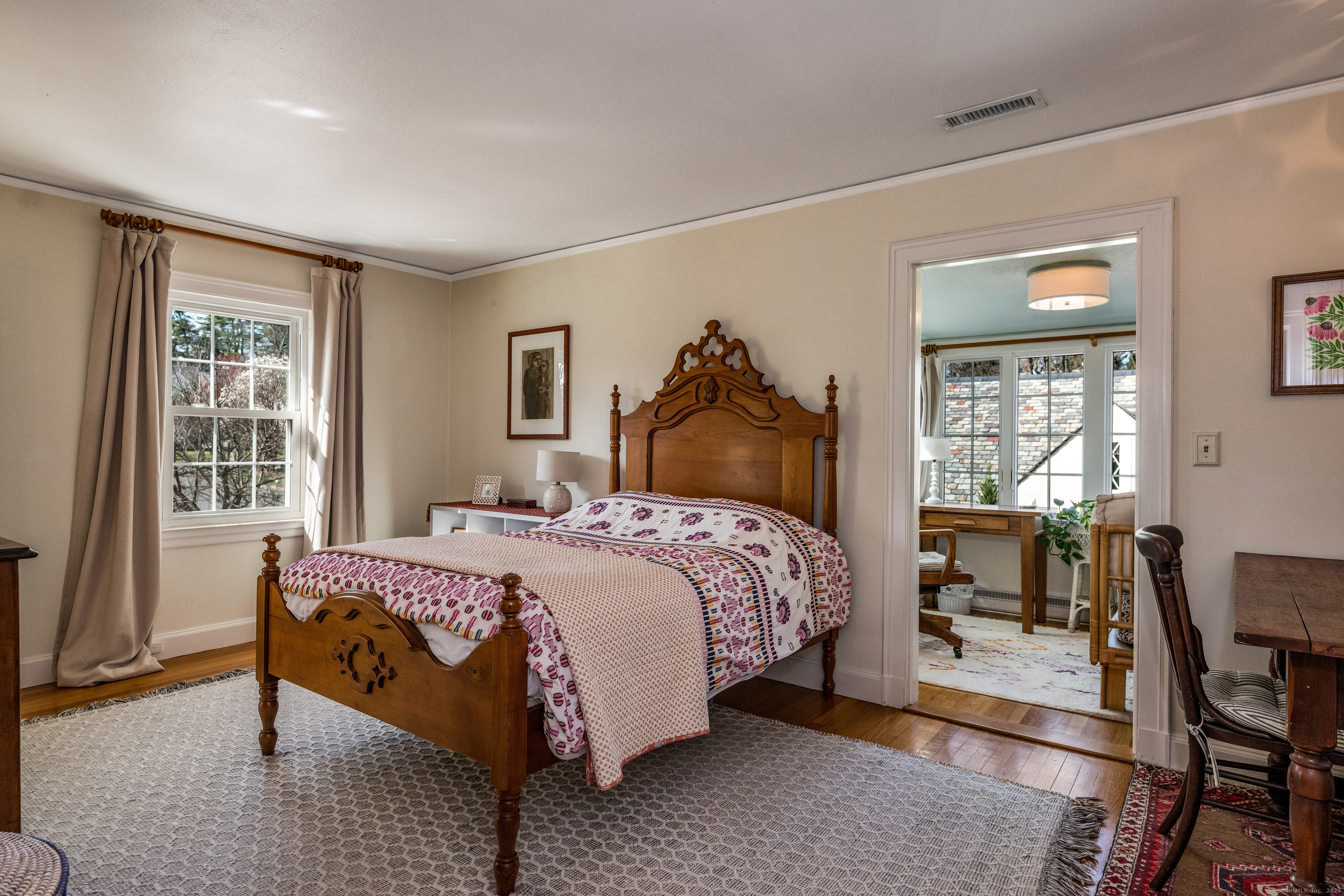 8 Bassette Lane, West Hartford, Connecticut image 24