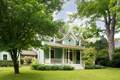 A home in North Canaan