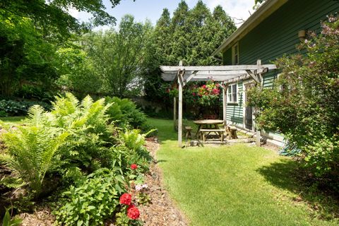 A home in North Canaan