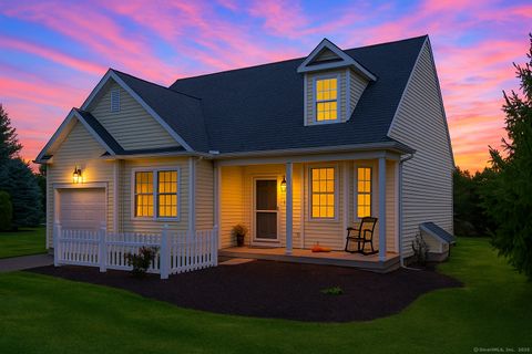 6 Strawberry Lane 6 East Hartford CT 06118