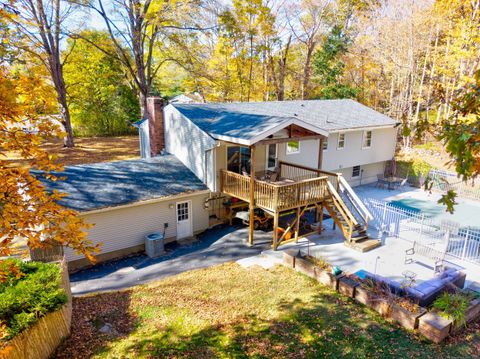 Tiny photo for 54 Coachlamp Lane, Guilford, CT 06437 (MLS # 24134110)