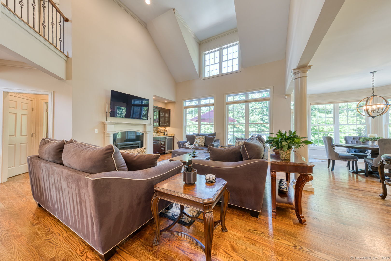 49 Jonathan Trail