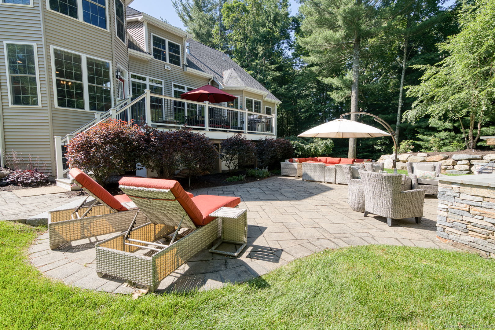 49 Jonathan Trail