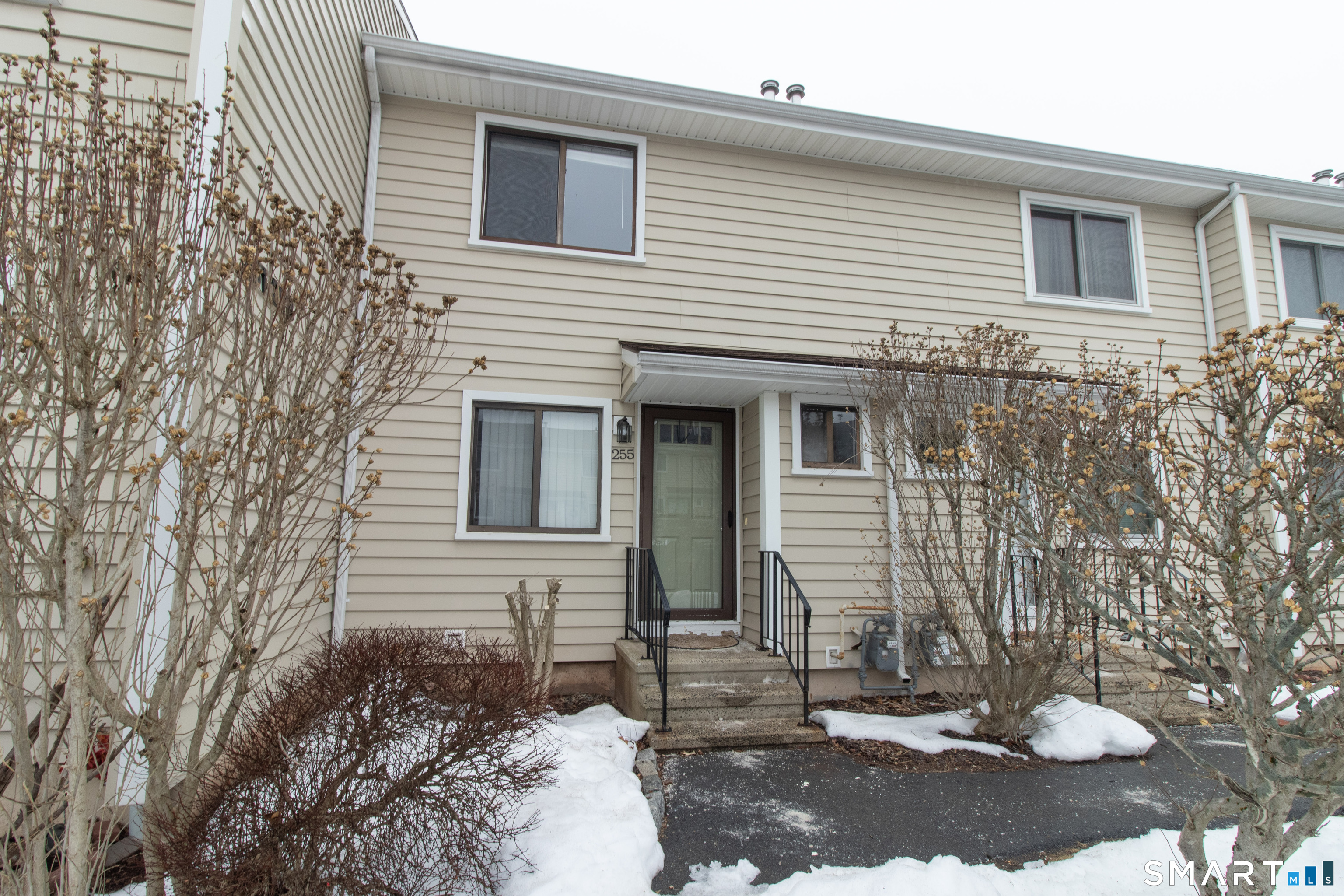 255 Monticello Drive 255