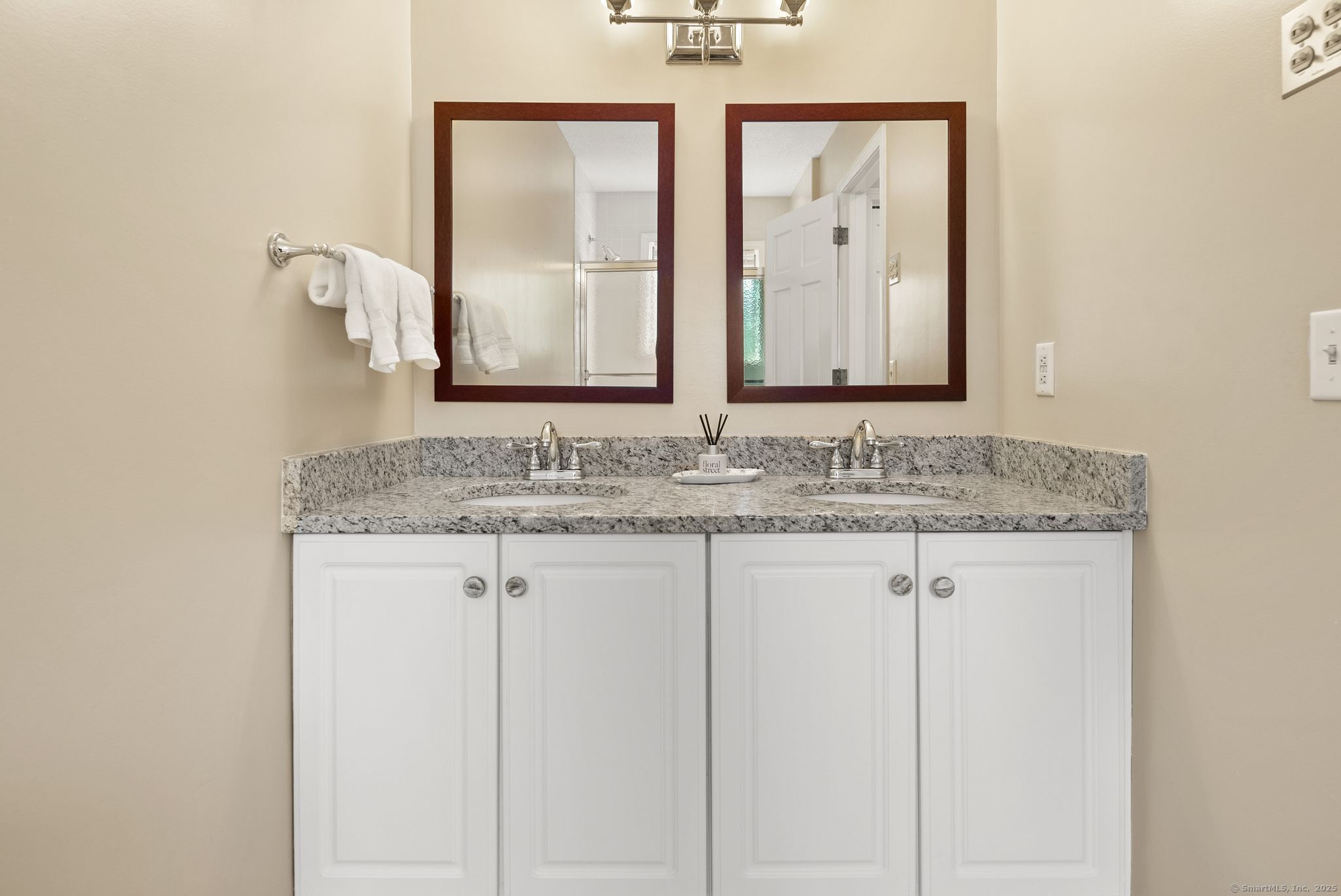 5 Harwich Lane #5, West Hartford, Connecticut image 27