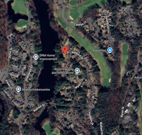 Photo of 2 Waterford Place #2, Avon, CT 06001 (MLS # 24105313)