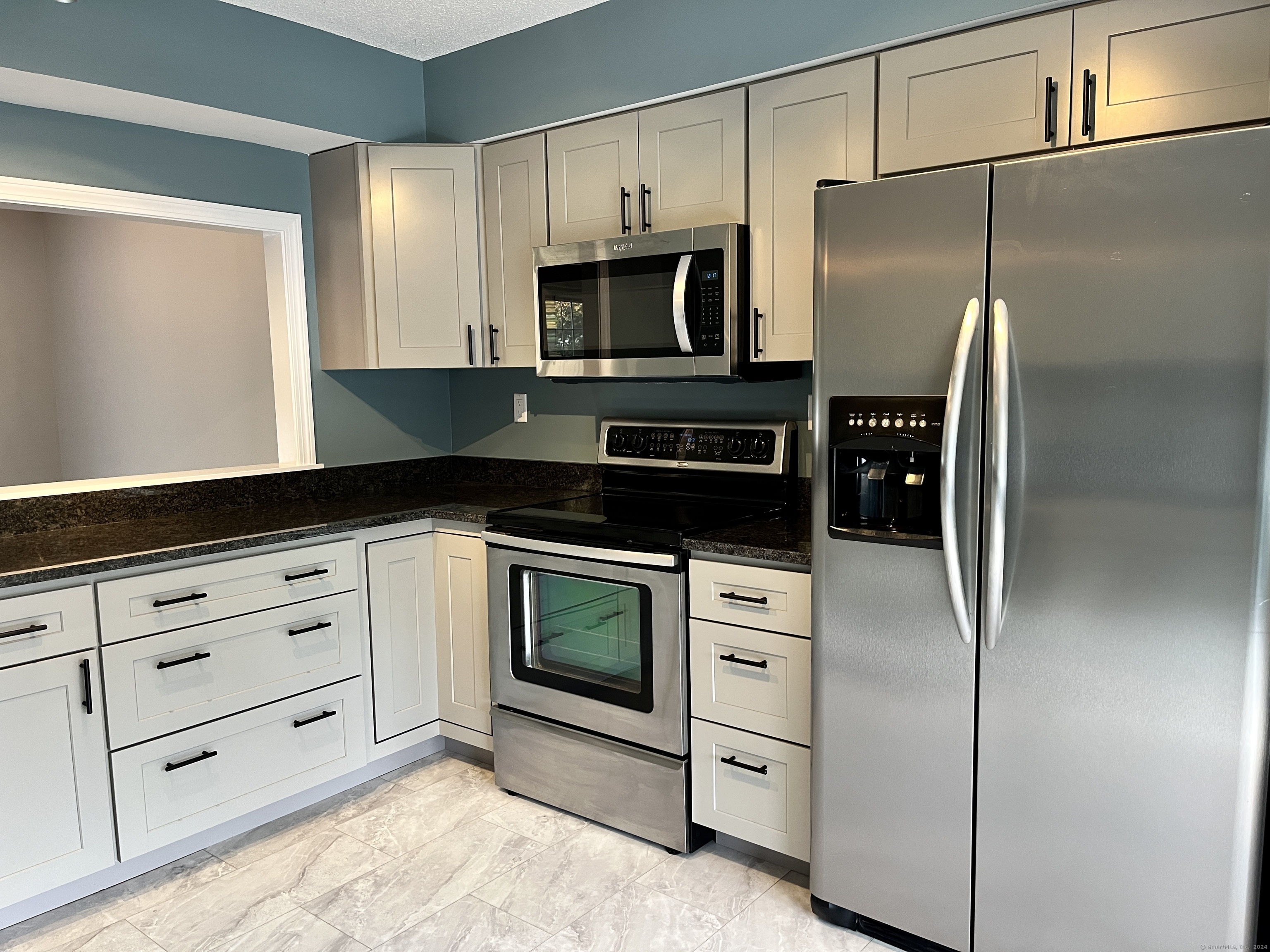 808 Fieldstone Court 808