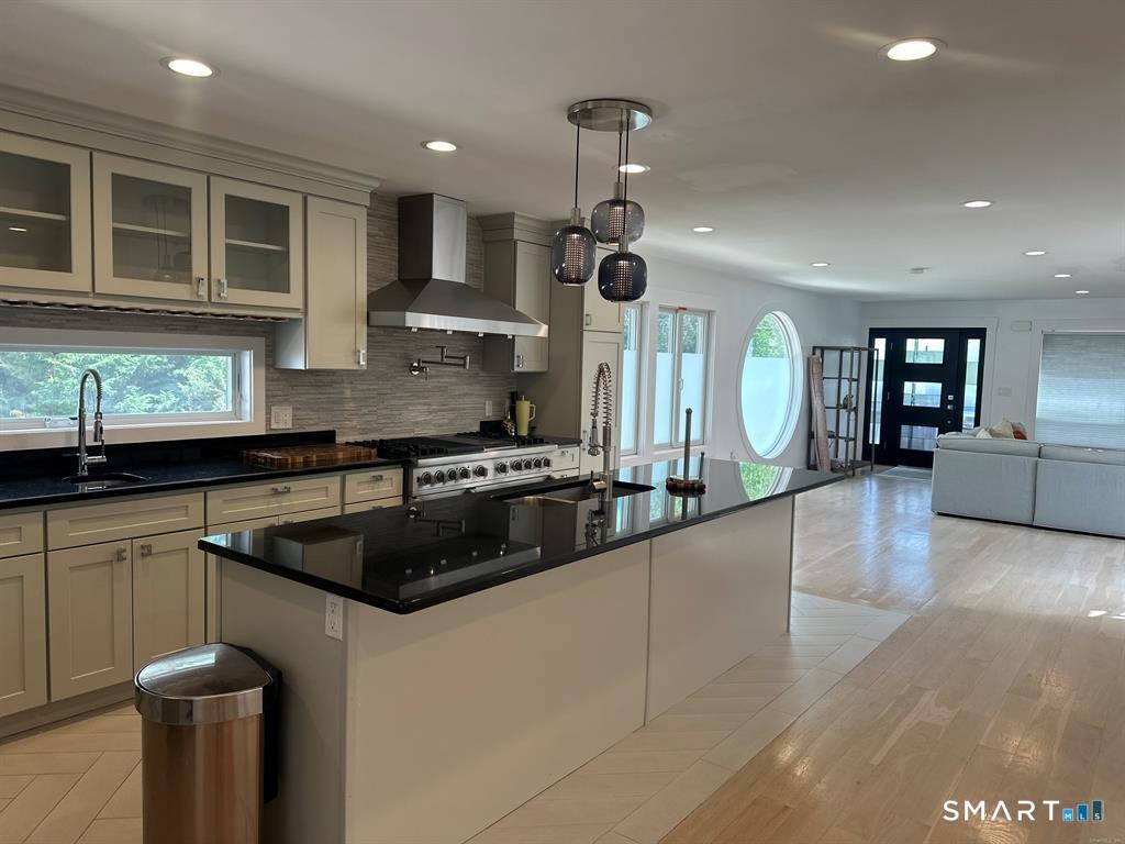 Photo of 139 Mulberry Street, Stamford, CT 06907 (MLS # 24186239)