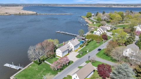 91 North Cove Road Old Saybrook CT 06475