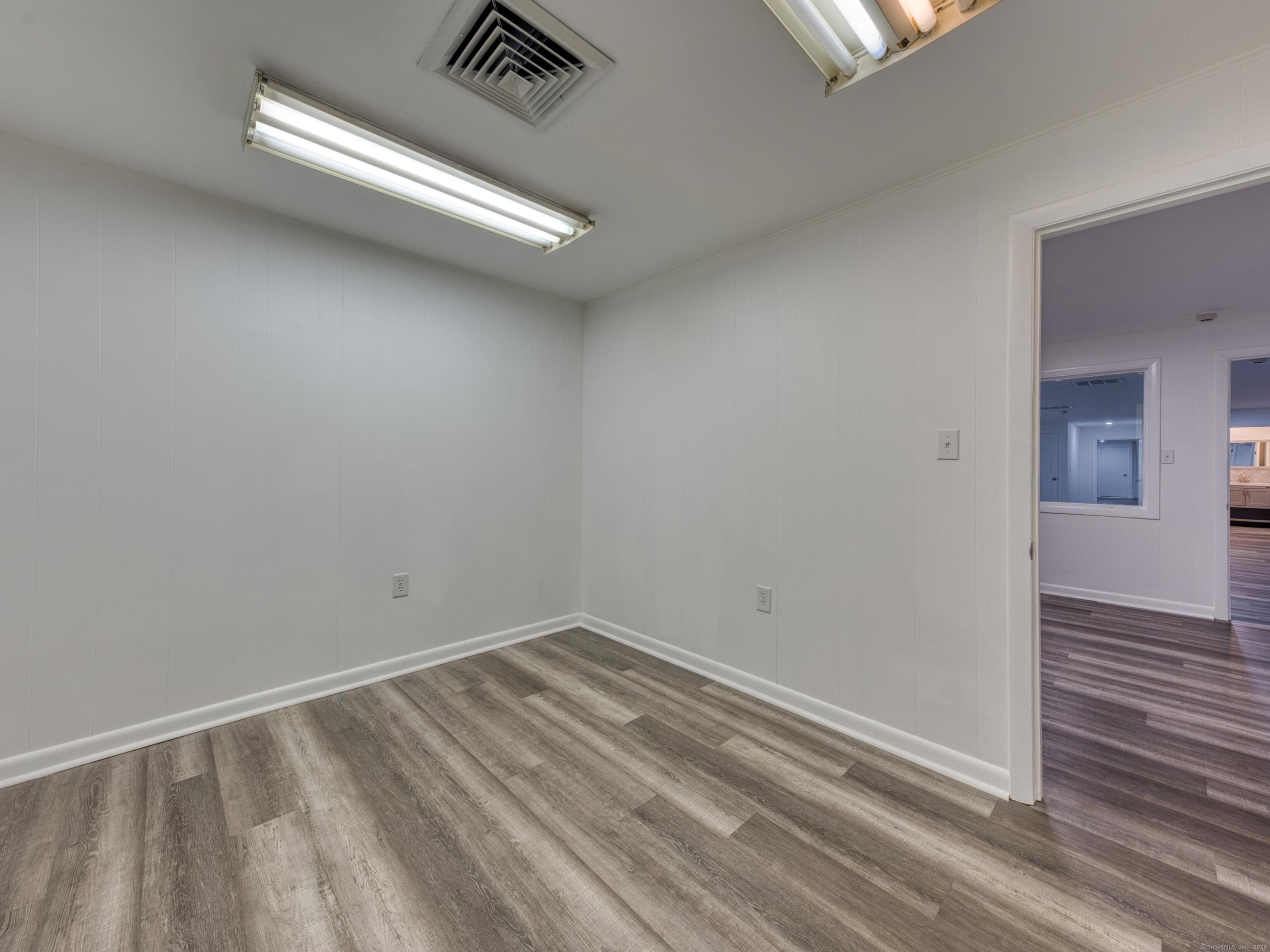 900 Boston Post Road