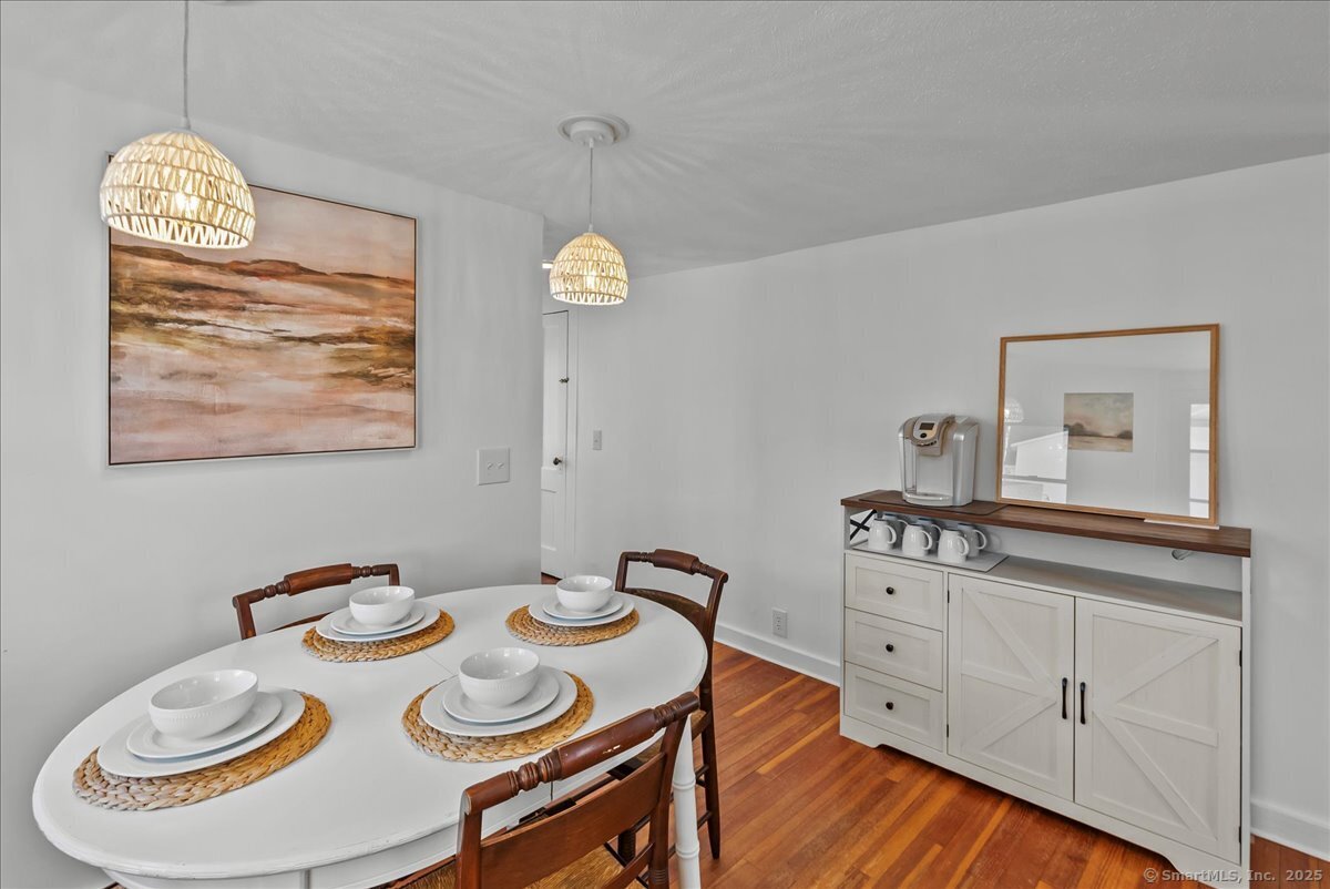 72 Lyme Street, Old Lyme, Connecticut image 9