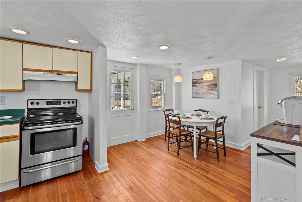 72 Lyme Street, Old Lyme, Connecticut image 15