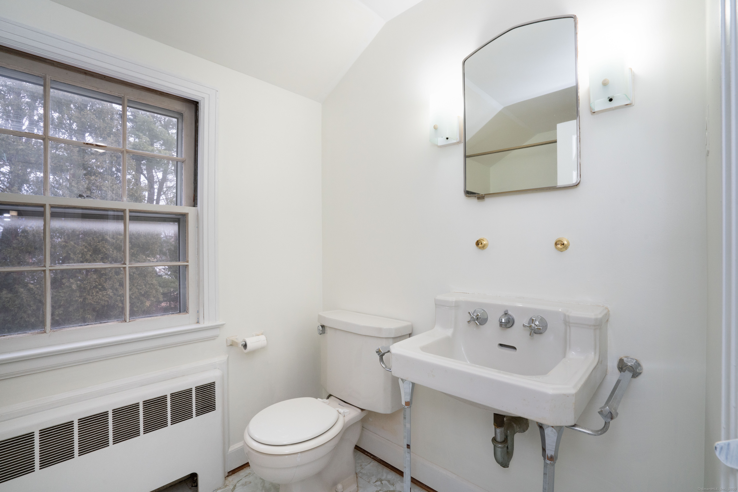 366 S Main Street, West Hartford, Connecticut image 21