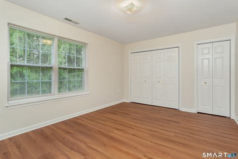 Tiny photo for 333 West Avenue #15, Milford, CT 06461 (MLS # 24183700)