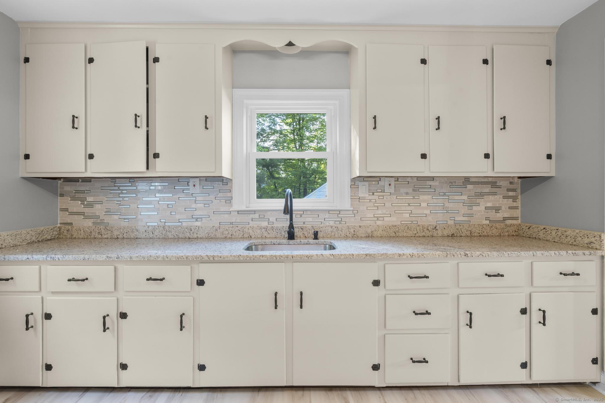 291 Maple Hill Road, Naugatuck, Connecticut image 14
