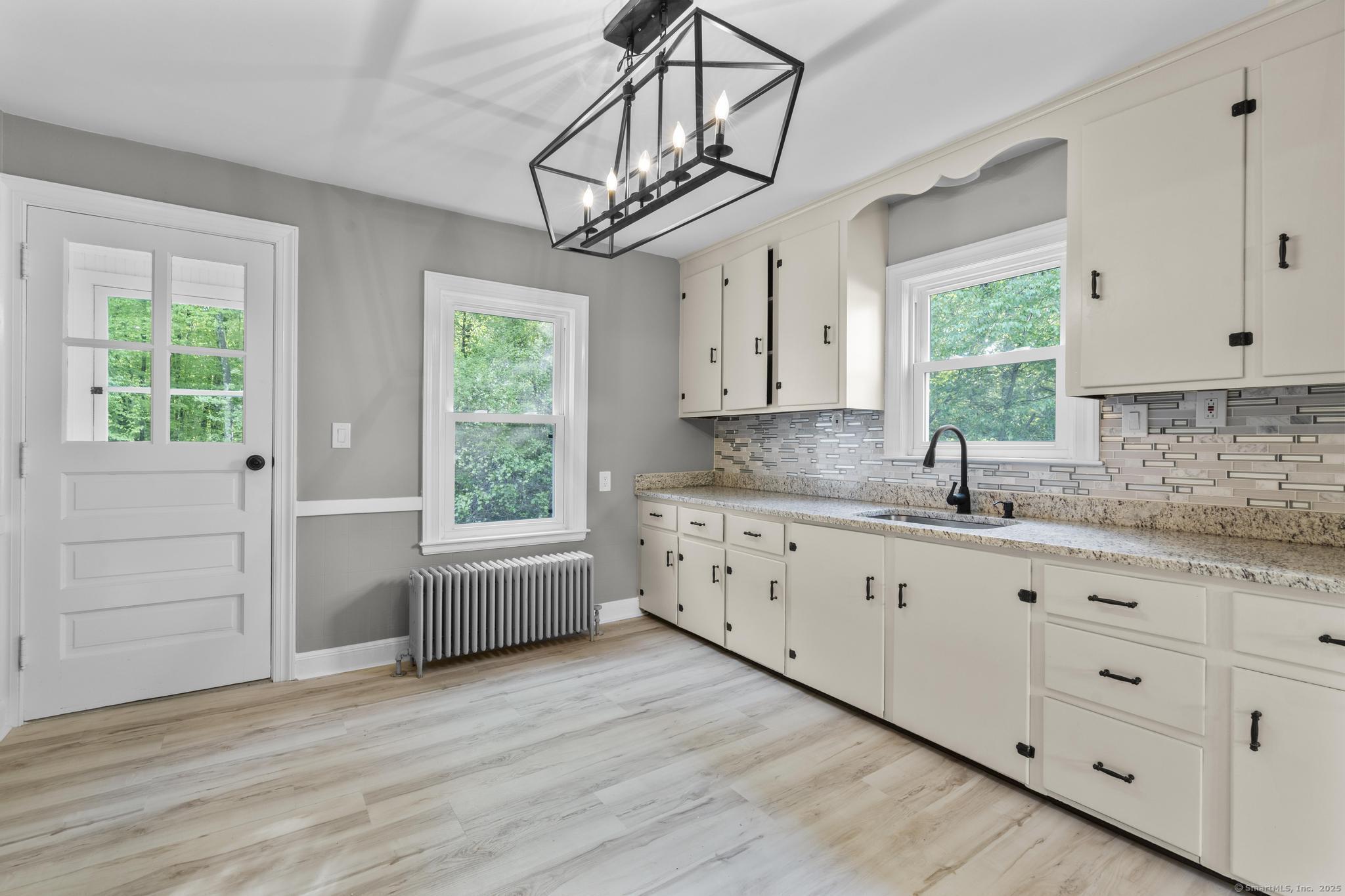 291 Maple Hill Road, Naugatuck, Connecticut image 13